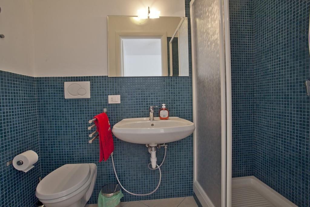 B&B Residenza Bianco Alle Grotte Di Castellana Castellana Grotte Room photo